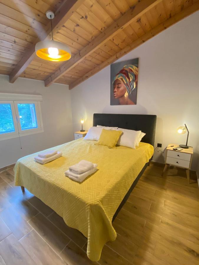Апартаменти Christina'S Loft Agia Efimia Екстер'єр фото
